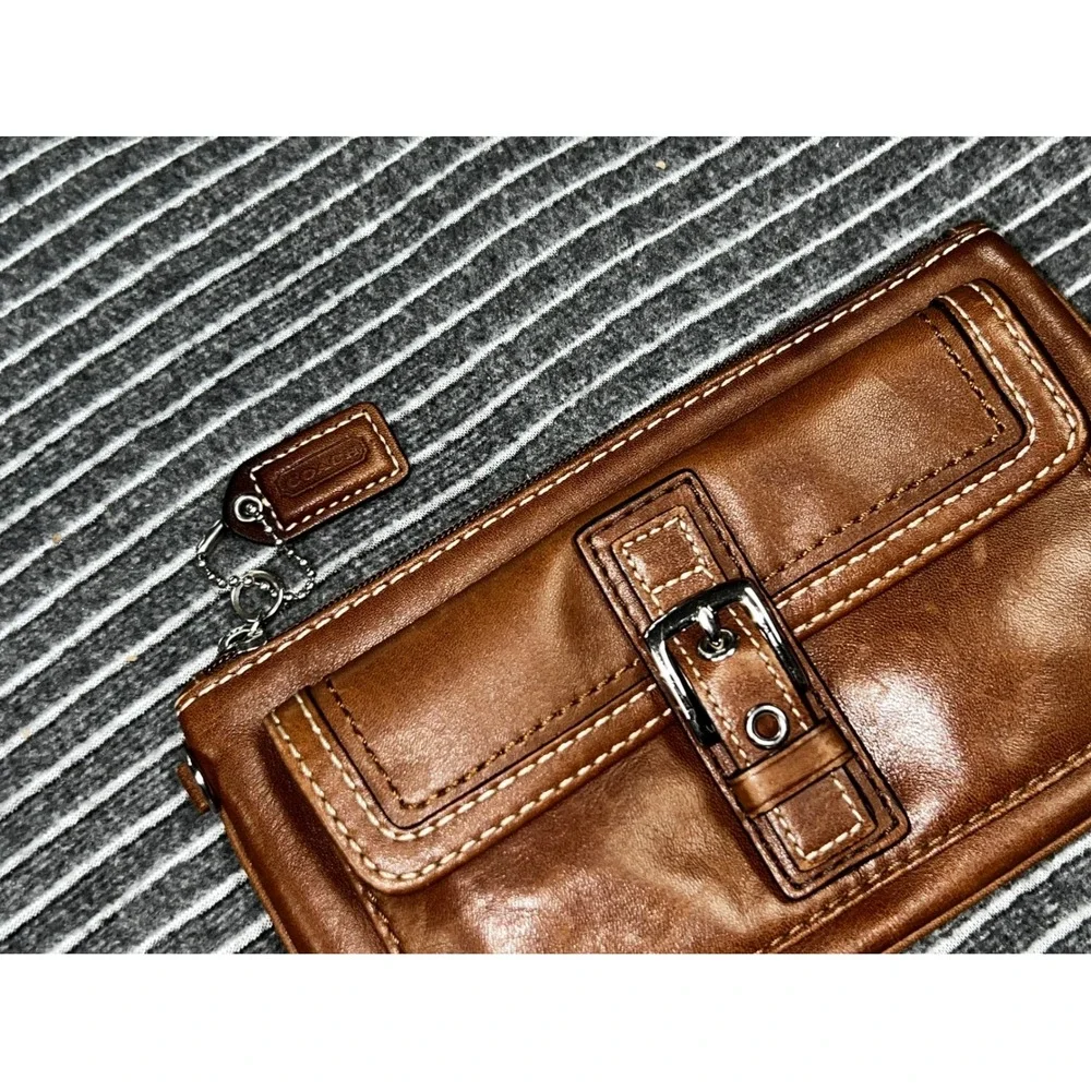 Coach Vintage Brown Leather Buckle Front Zipper Clutch Bag